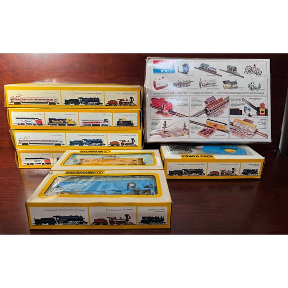 8 Bachman Trestle Bridge HO Scale Train Cars, Track, Bridge Trestle & Power Pack - Picture 6 of 8